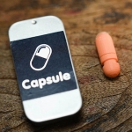 �J�v�Z�� (Capsule) - �����^���g�V�X�e�� (�����{�ꎚ���Ή��^�����{��⑫�������t��)
